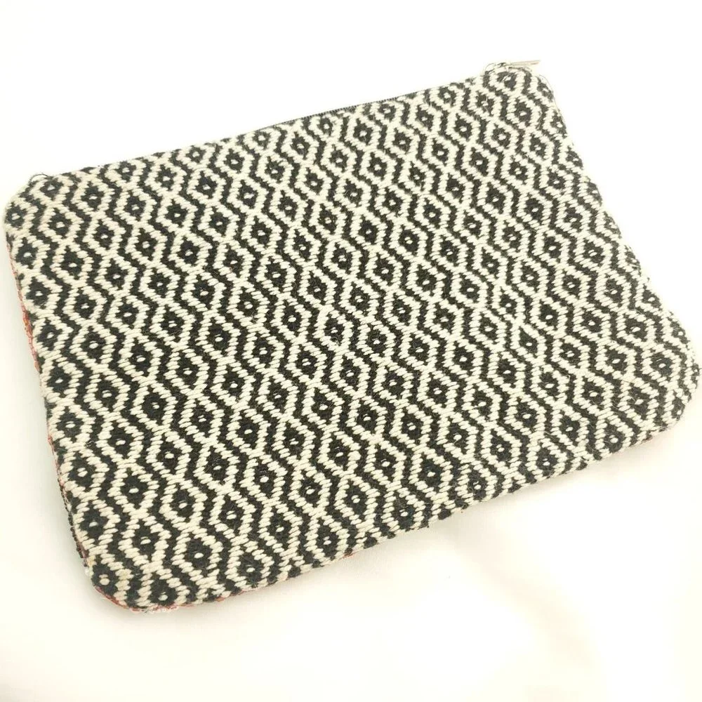 Antik Kraft Women's Multicolor Geometric Beaded Sequin Rectangle Cosmetic Bag